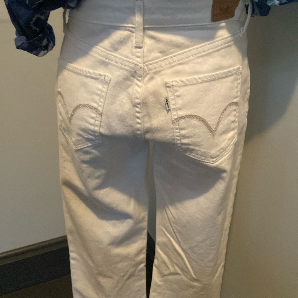 Levi‘s Jeans white, cropped wide leg size 28 EUC
